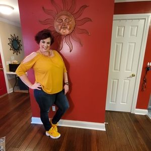 Meet your Posher, Christine croft